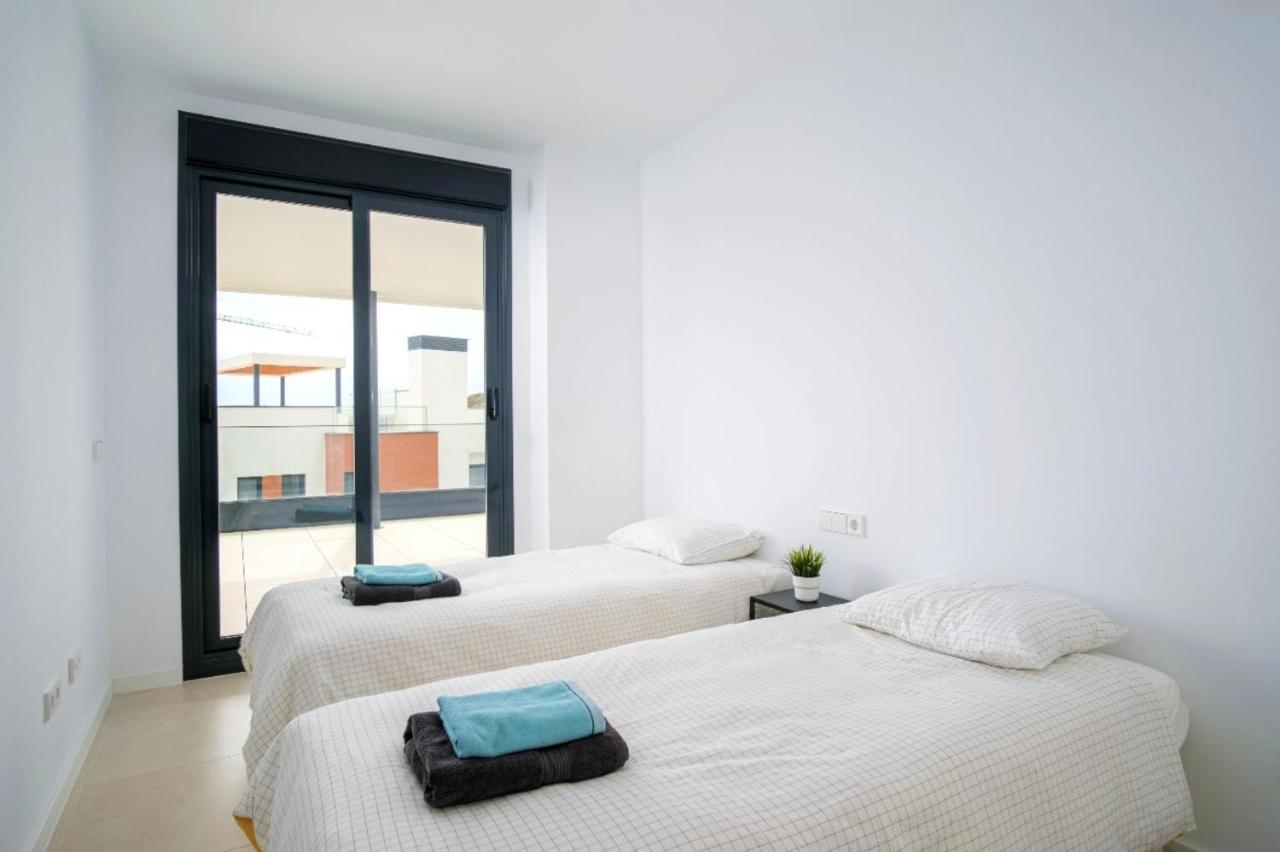 Modern Apartment-Sea View Фуенхірола Екстер'єр фото