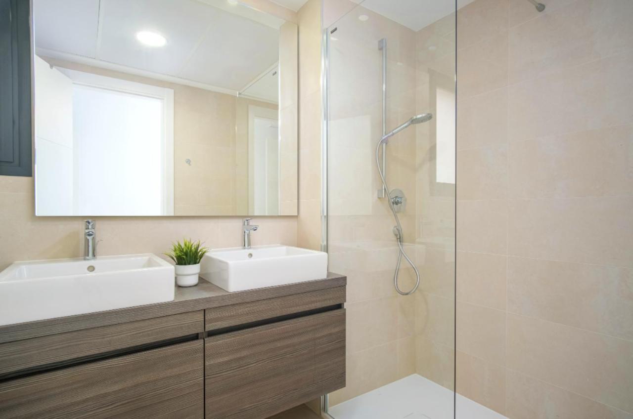 Modern Apartment-Sea View Фуенхірола Екстер'єр фото