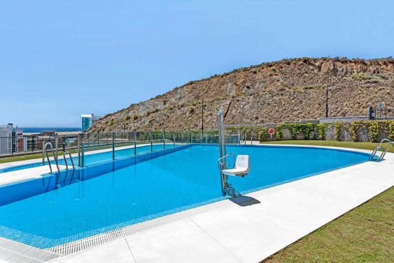 Modern Apartment-Sea View Фуенхірола Екстер'єр фото